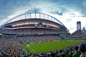 爱游戏官网-赛前速览：亚冠八强战费内巴切对阵尤文图斯，三大看点值得期待