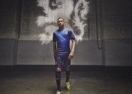 爱游戏娱乐-浓眉哥连续十二场比赛得分爆棚强势回归，篮网迎来极限挑战